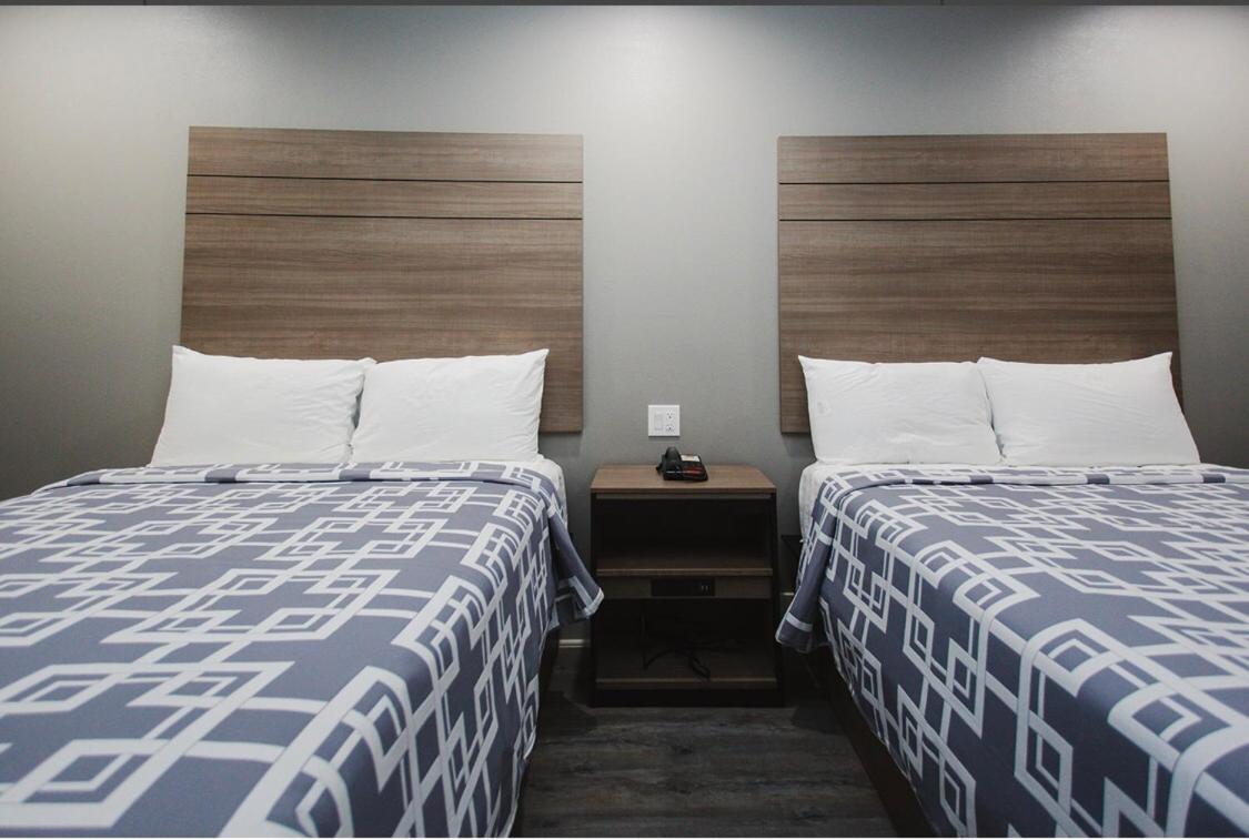 Palace Inn Conroe Ngoại thất bức ảnh