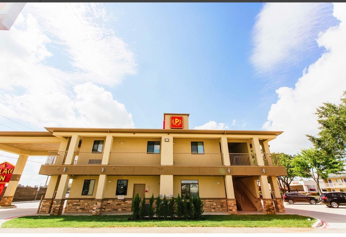 Palace Inn Conroe Ngoại thất bức ảnh