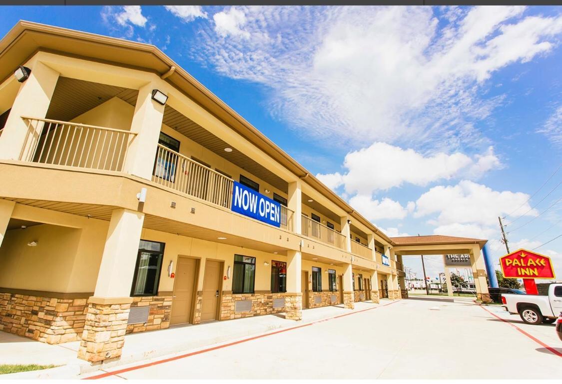 Palace Inn Conroe Ngoại thất bức ảnh
