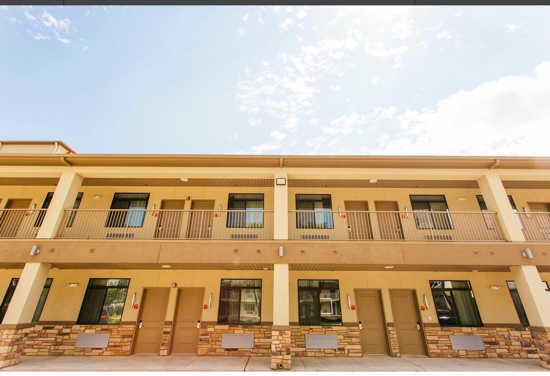 Palace Inn Conroe Ngoại thất bức ảnh