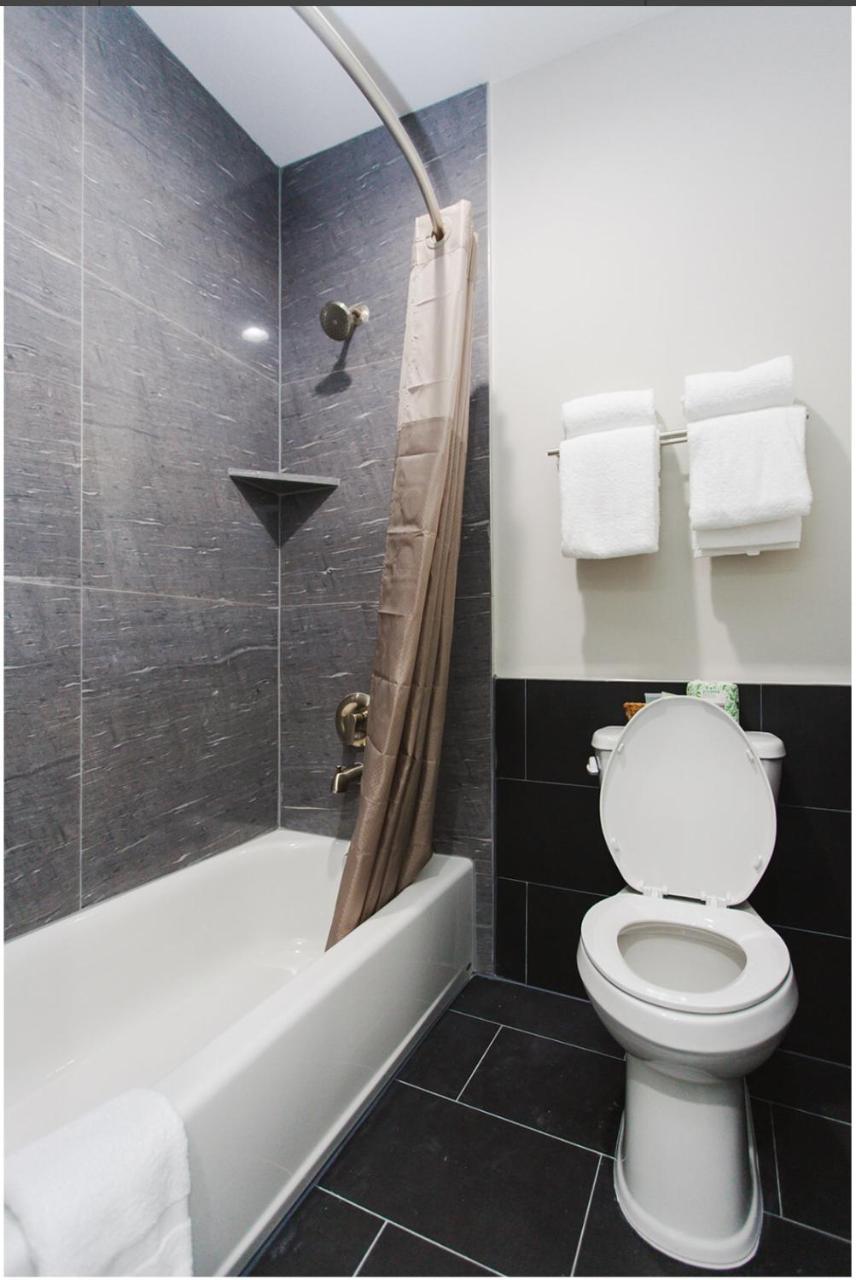 Palace Inn Conroe Ngoại thất bức ảnh
